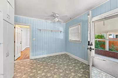 400 N Sumner Street, Selma, NC 27576 - Photo 5