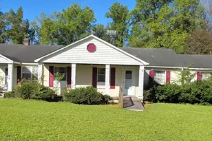 170 South River, Autryville, NC 28318 - Photo 1