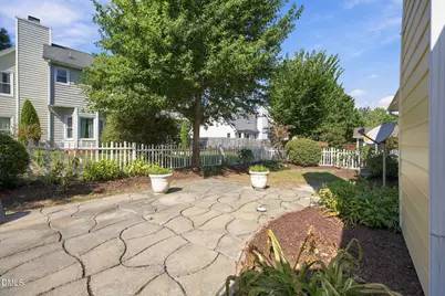 12309 Harcourt Drive, Raleigh, NC 27613 - Photo 35