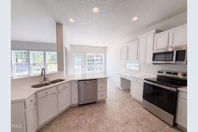 1701 Carnation Drive, Durham, NC 27703 - Photo 9