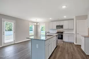 25 W Emily Gardens Dr, Selma, NC 27576 - Photo 13