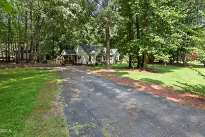 613 Bayleaf Circle, Clayton, NC 27527 - Photo 9