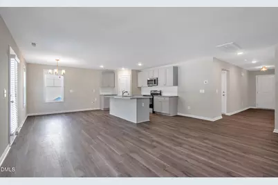 73 W Emily Gardens Drive, Selma, NC 27576 - Photo 11