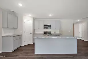 73 W Emily Gardens Dr, Selma, NC 27576 - Photo 11