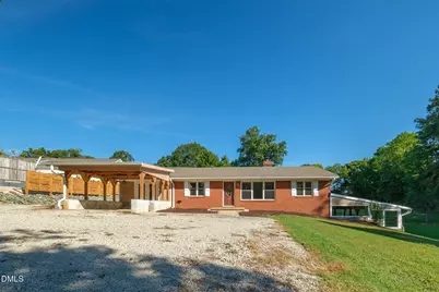 624 W Gilbreath Street, Graham, NC 27253 - Photo 5
