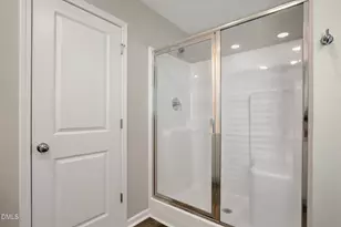 8 W Emily Gardens Dr, Selma, NC 27576 - Photo 23