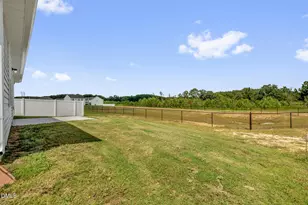 31 E Emily Gardens Dr, Selma, NC 27576 - Photo 3