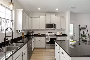 915 Award St, Fuquay Varina, NC 27526 - Photo 15