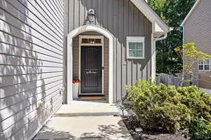 915 Award St, Fuquay Varina, NC 27526 - Photo 3