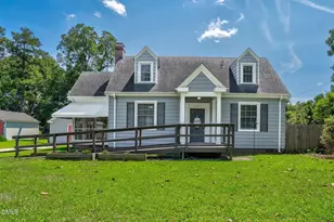 313 S Howard Cir, Tarboro, NC 27886 - Photo 1