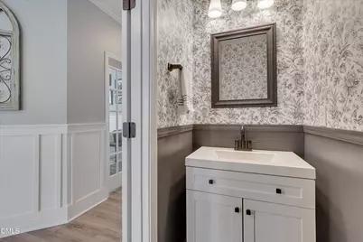 1106 Tuscarora Lane, Durham, NC 27703 - Photo 5