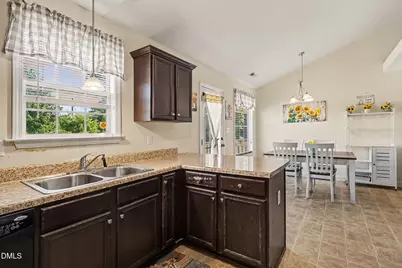 25 Lawrence Court, Smithfield, NC 27577 - Photo 15