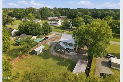 1406 E Main Street, Graham, NC 27253 - Photo 37