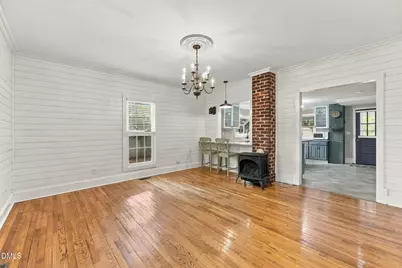 1406 E Main Street, Graham, NC 27253 - Photo 11