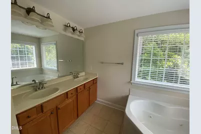 125 Quarryrock Road, Holly Springs, NC 27540 - Photo 11