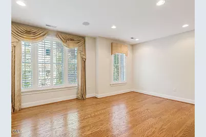 2701 Glenwood Gardens Lane #208, Raleigh, NC 27608 - Photo 9