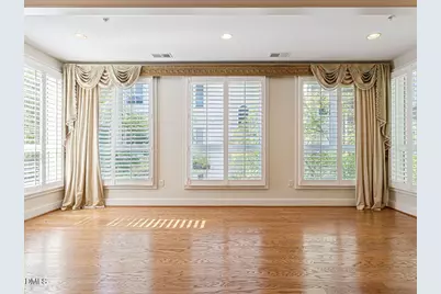 2701 Glenwood Gardens Lane #208, Raleigh, NC 27608 - Photo 7