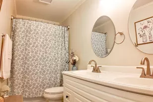 1013 Lakeview Dr, Clinton, NC 28328 - Photo 33