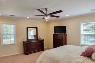 1013 Lakeview Dr, Clinton, NC 28328 - Photo 29
