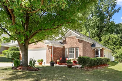 137 Georgetowne Drive, Clayton, NC 27520 - Photo 3