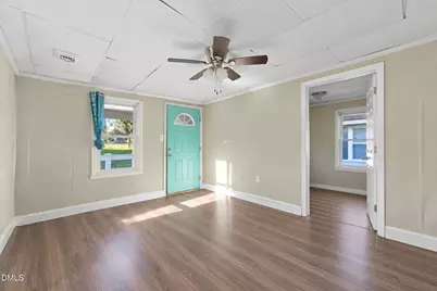306 W Main Street, Pine Level, NC 27568 - Photo 5