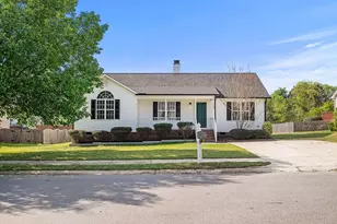 928 S Willhaven Dr, Fuquay-Varina, NC 27526 - Photo 1