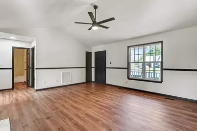 928 S Willhaven Drive, Fuquay-Varina, NC 27526 - Photo 7
