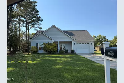 202 N 6th Street, Erwin, NC 28339 - Photo 1