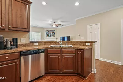 7237 Ladbrooke Street, Raleigh, NC 27617 - Photo 7