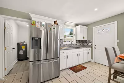 928 E Davis Street, Burlington, NC 27215 - Photo 11