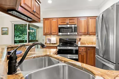 623 New Kent Place, Cary, NC 27511 - Photo 3