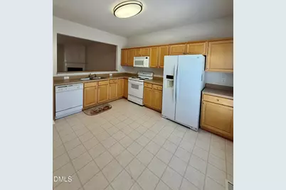 703 Sutter Gate Lane, Morrisville, NC 27560 - Photo 5