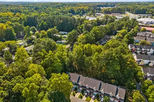 350 Plaza Dr, Chapel Hill, NC 27517 - Photo 25