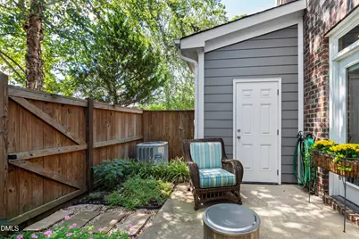 528 Ledbetter Court, Raleigh, NC 27608 - Photo 39