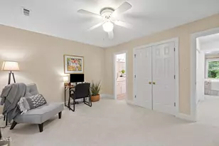 129 Hedgerow Ct, Cary, NC 27513 - Photo 29