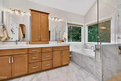 125 Summer Lakes Drive, Cary, NC 27513 - Photo 37