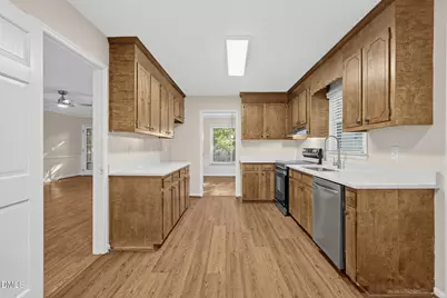 2600 Valley Woods Court, Raleigh, NC 27613 - Photo 9