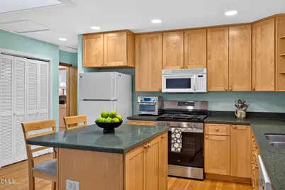 510 Monroe Street, Chapel Hill, NC 27516 - Photo 17