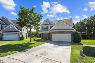 399 Florence Dr, Clayton, NC 27527 - Photo 3