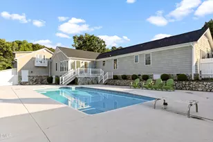 906 Walnut Dr, Erwin, NC 28339 - Photo 43