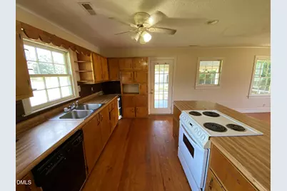 513 Pear Street, Kinston, NC 28504 - Photo 19
