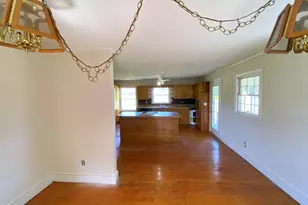 513 Pear St, Kinston, NC 28504 - Photo 23