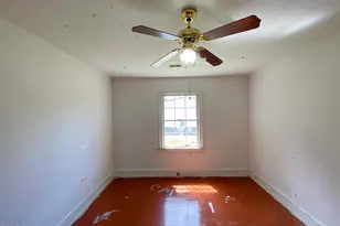 513 Pear St, Kinston, NC 28504 - Photo 13