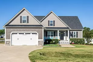 78 Lassiter Hills Dr, Four Oaks, NC 27524 - Photo 1