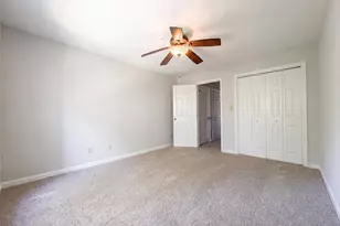 225 Waterdown Dr, Fayetteville, NC 28314 - Photo 9