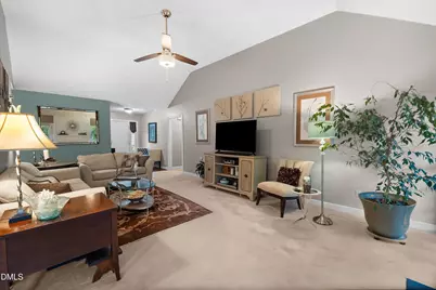 119 E Laurenbrook Court, Cary, NC 27518 - Photo 9