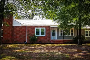 2815 W 3rd St, Siler City, NC 27344 - Photo 1