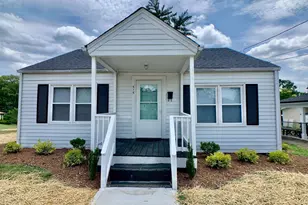 515 Fisher St, Clayton, NC 27520 - Photo 1