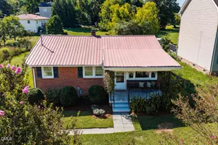 102 Hill St, Carrboro, NC 27510 - Photo 29