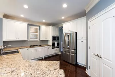4213 Oakthorne Way, Raleigh, NC 27613 - Photo 9